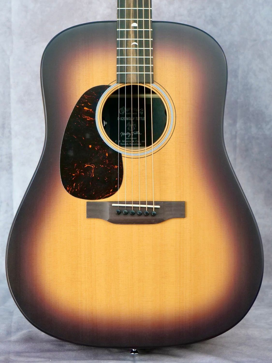 Martin DX2E Molly Tuttle #522 left handed acoustic guitar