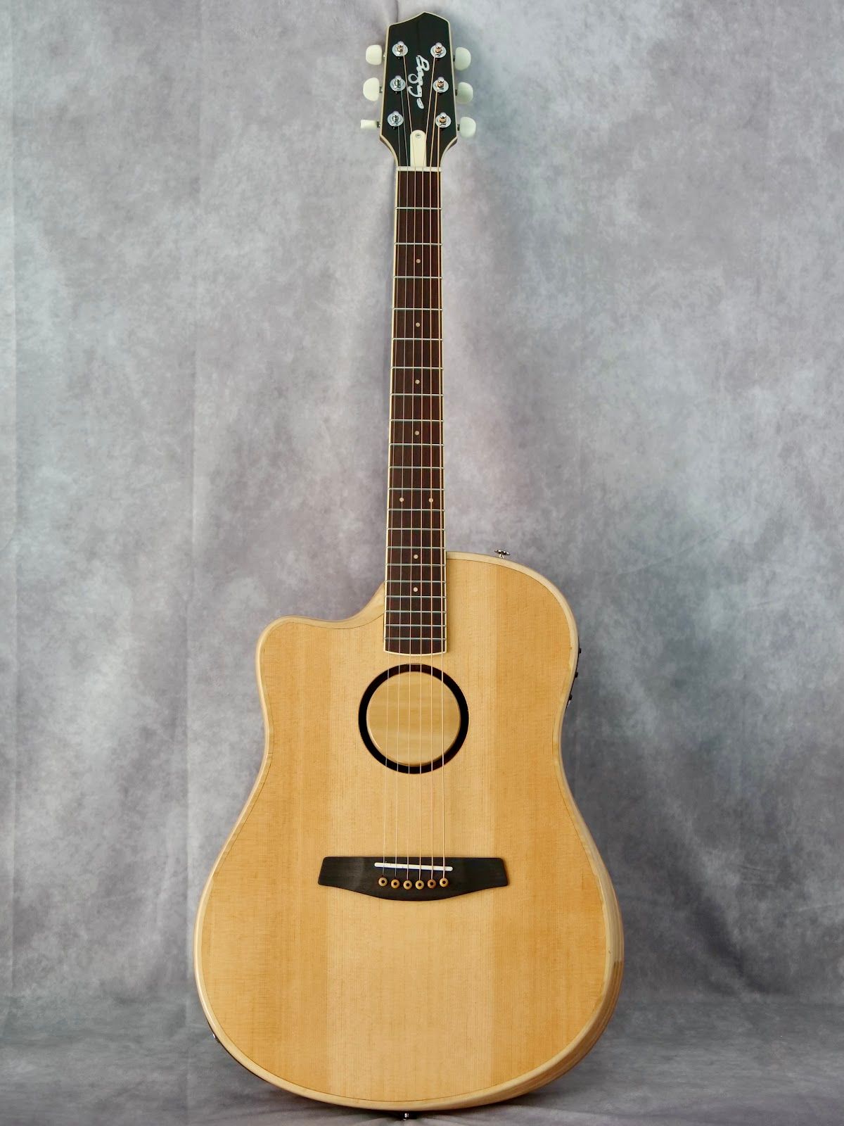 LR Baggs AEG-1 Natural Engelmann Spruce #246 left handed acoustic/electric guitar
