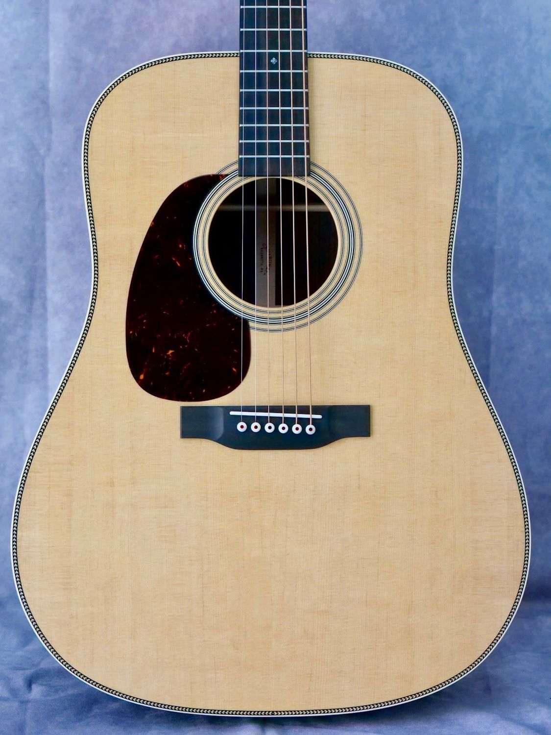 Martin Super HD28 Sitka/Indian Rosewood #086 left handed acoustic guitar Martin Super HD28 Sitka/Indian Rosewood #086 left handed acoustic guitar