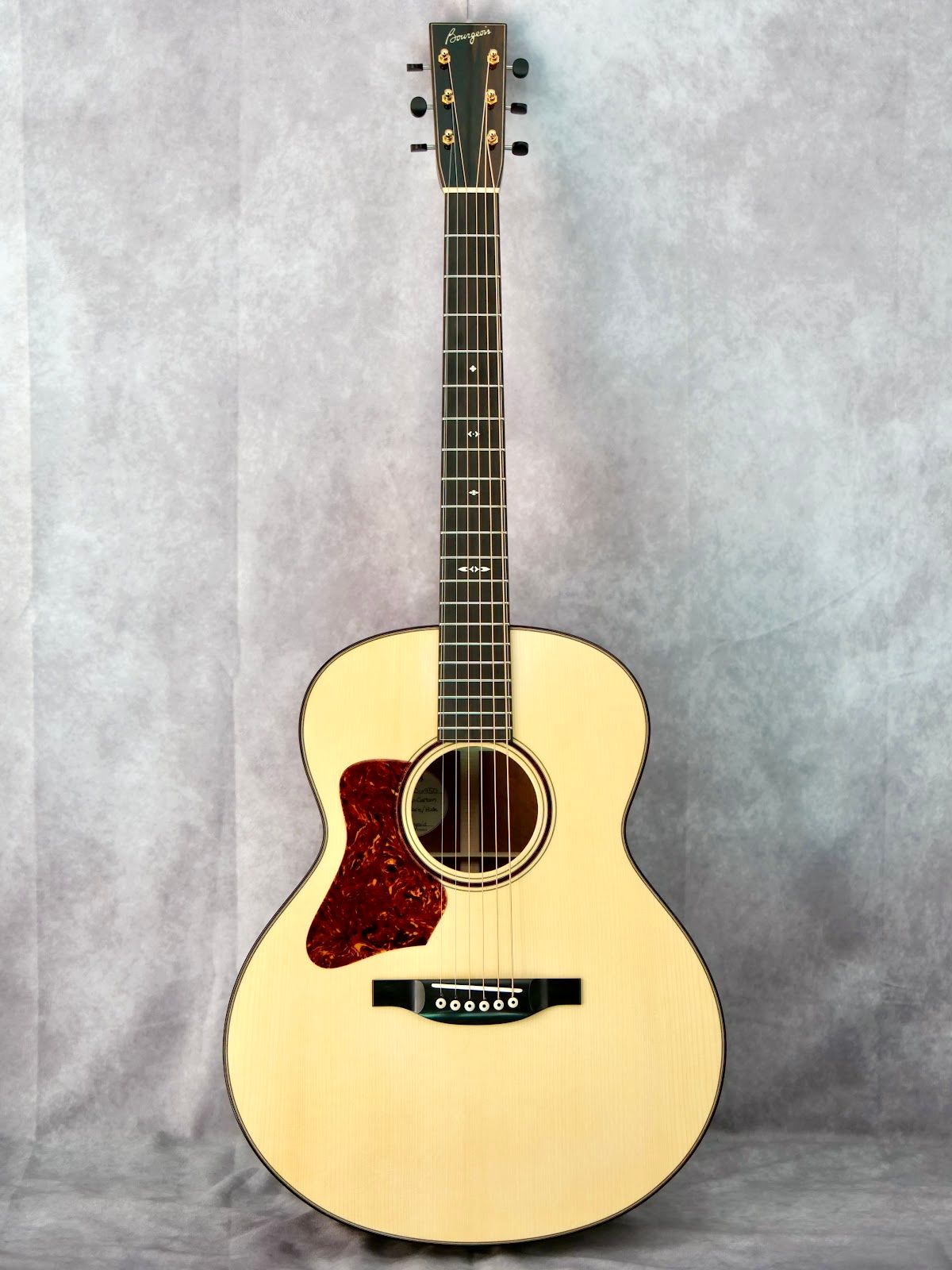 Bourgeois Custom Small Jumbo Adirondack/Makore (Pau Ferro) #950 left handed guitar