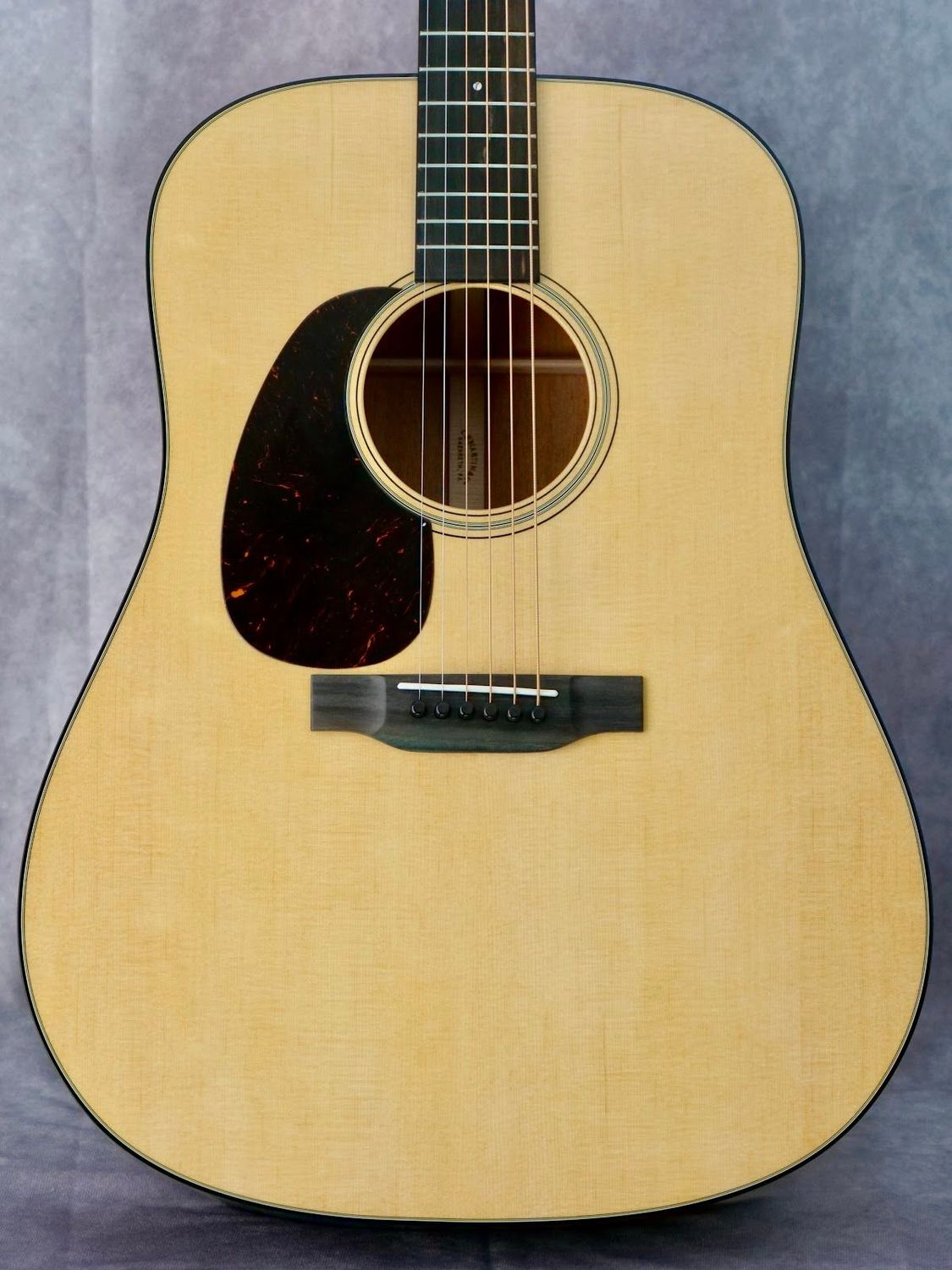 Martin Super D-18 Sitka/Mahogany #752 left handed acoustic guitar