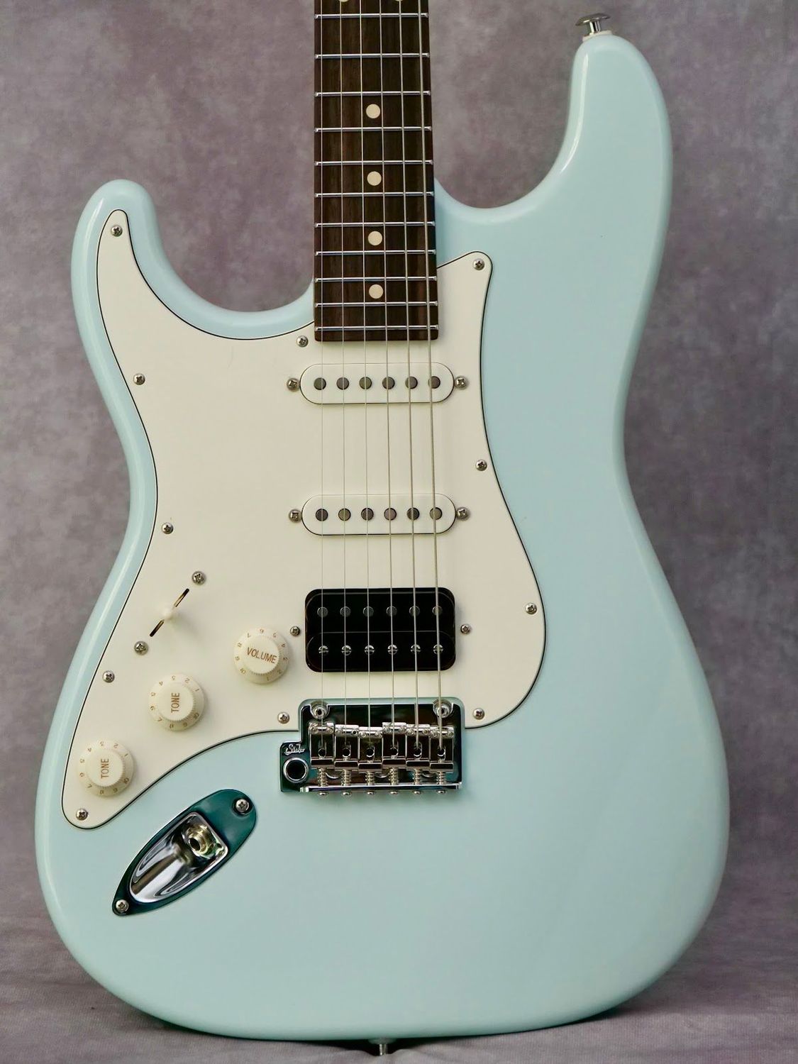 Suhr Classic S Sonic Blue #920 left handed electric guitar