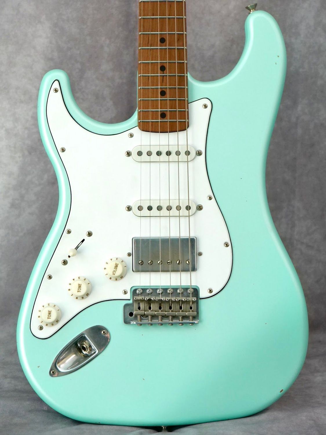 LSL Saticoy One B Surf Green Pearl #242 left handed electric guitar