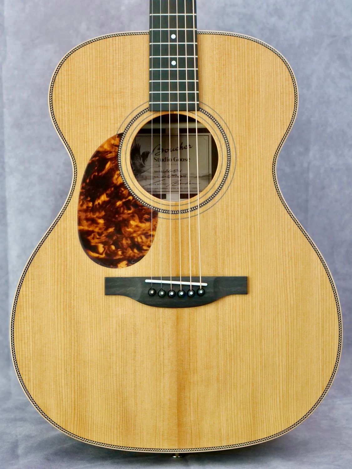 Boucher SG-51-V Adirondack/Indian Rosewood OM #028 left handed acoustic guitar Boucher SG-51-V Adirondack/Indian Rosewood OM #028 left handed acoustic guitar