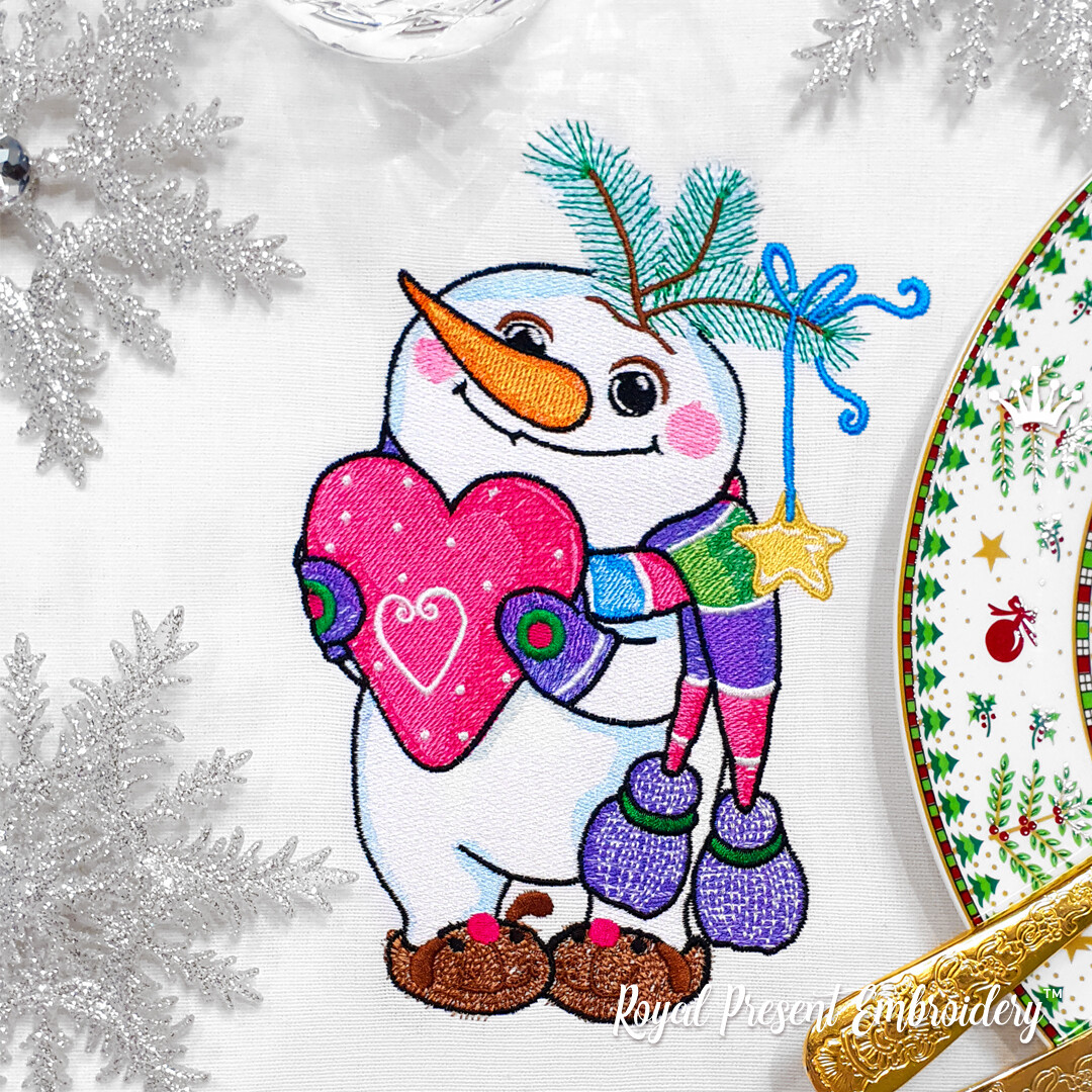 Снеговик с сердечком Дизайн машинной вышивки - 4 размера
