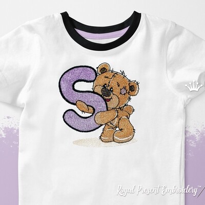 Медвежонок Тедди буква S Дизайн машинной вышивки - 4 размера