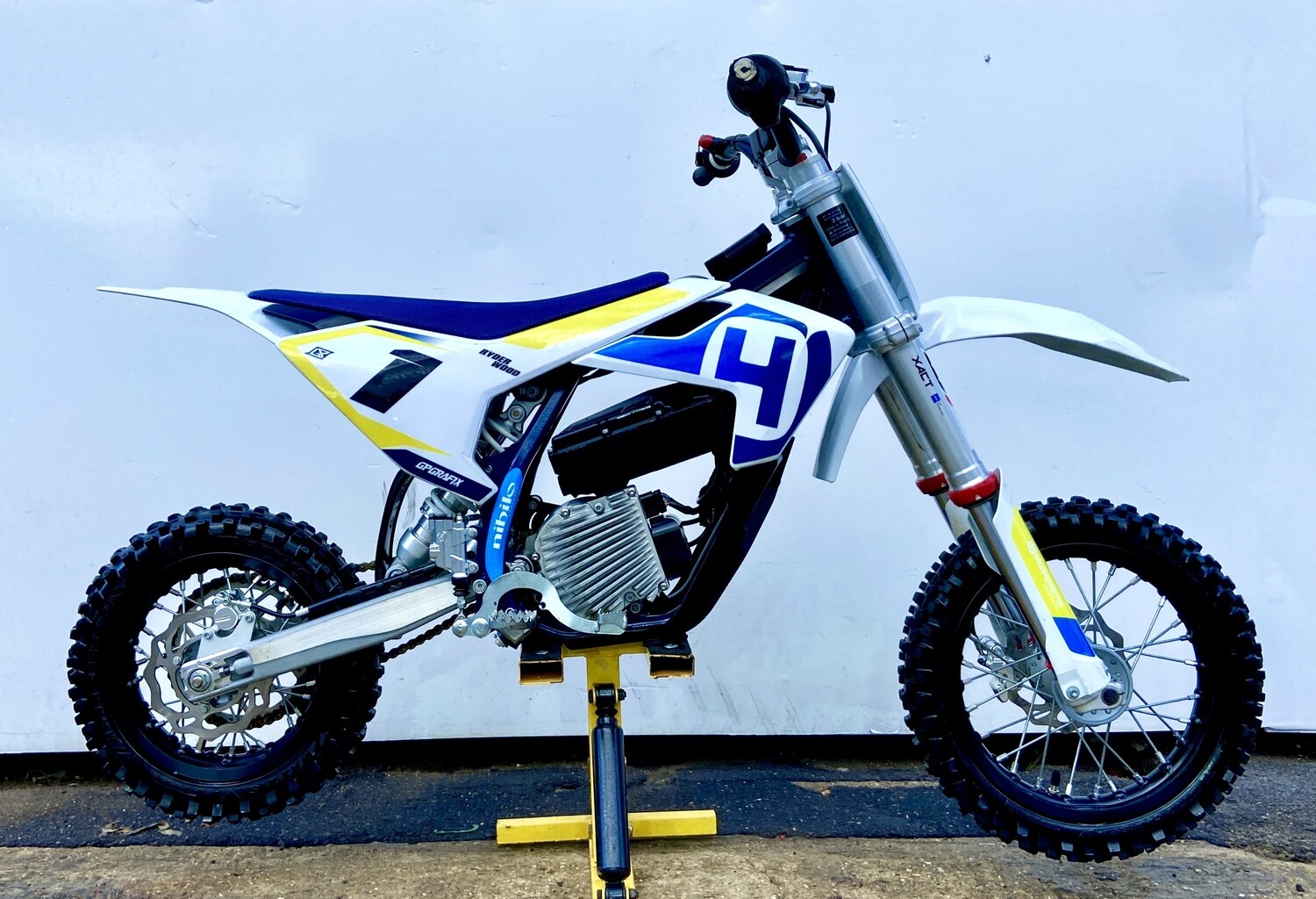 husky ee5 electric dirt bike