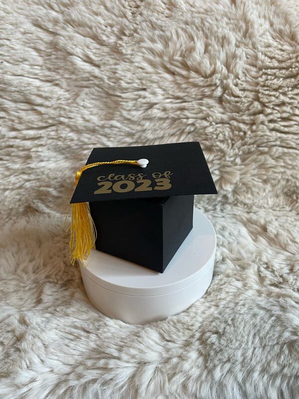 2024 Graduation Boxes With Sweets