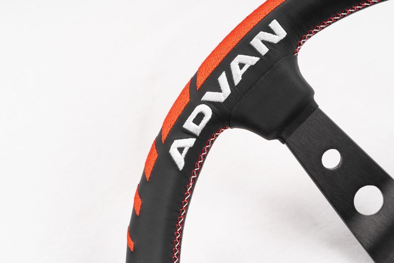 Vertex Lenkrad "ADVAN x VERTEX STEERING V2" Limited Edition