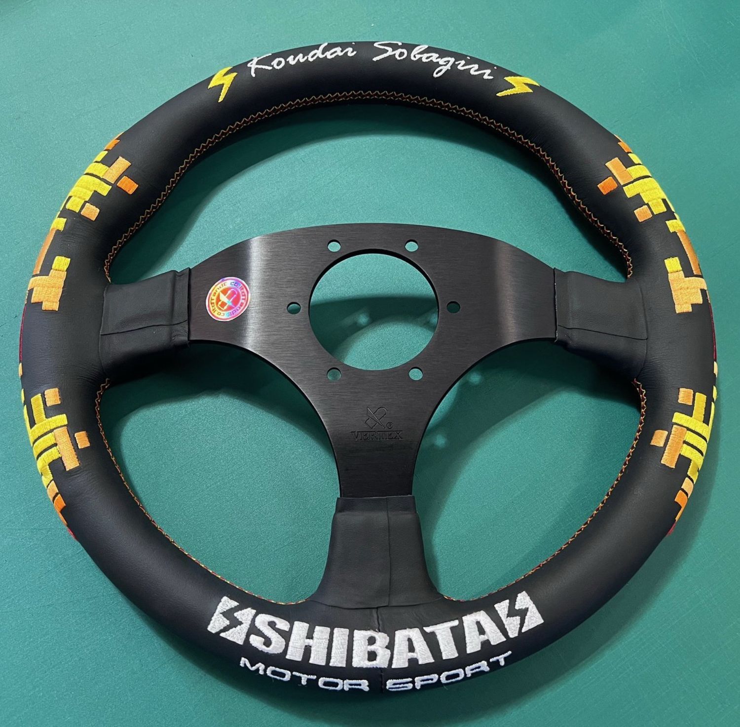 Vertex Lenkrad "VERTEX x SHIBATA Flat" Limited Edition