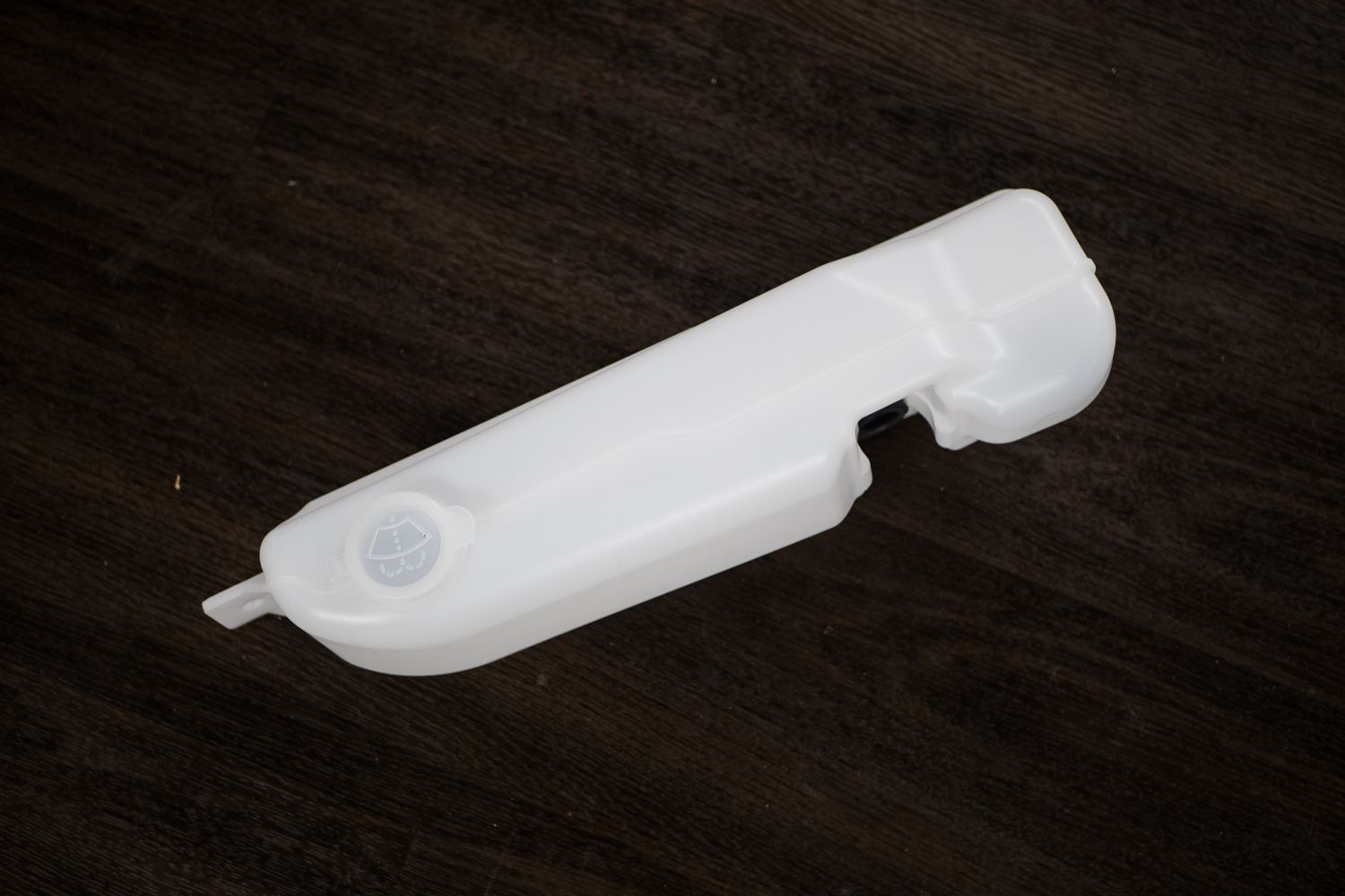 Suzuki Cappuchino Wischwassertank