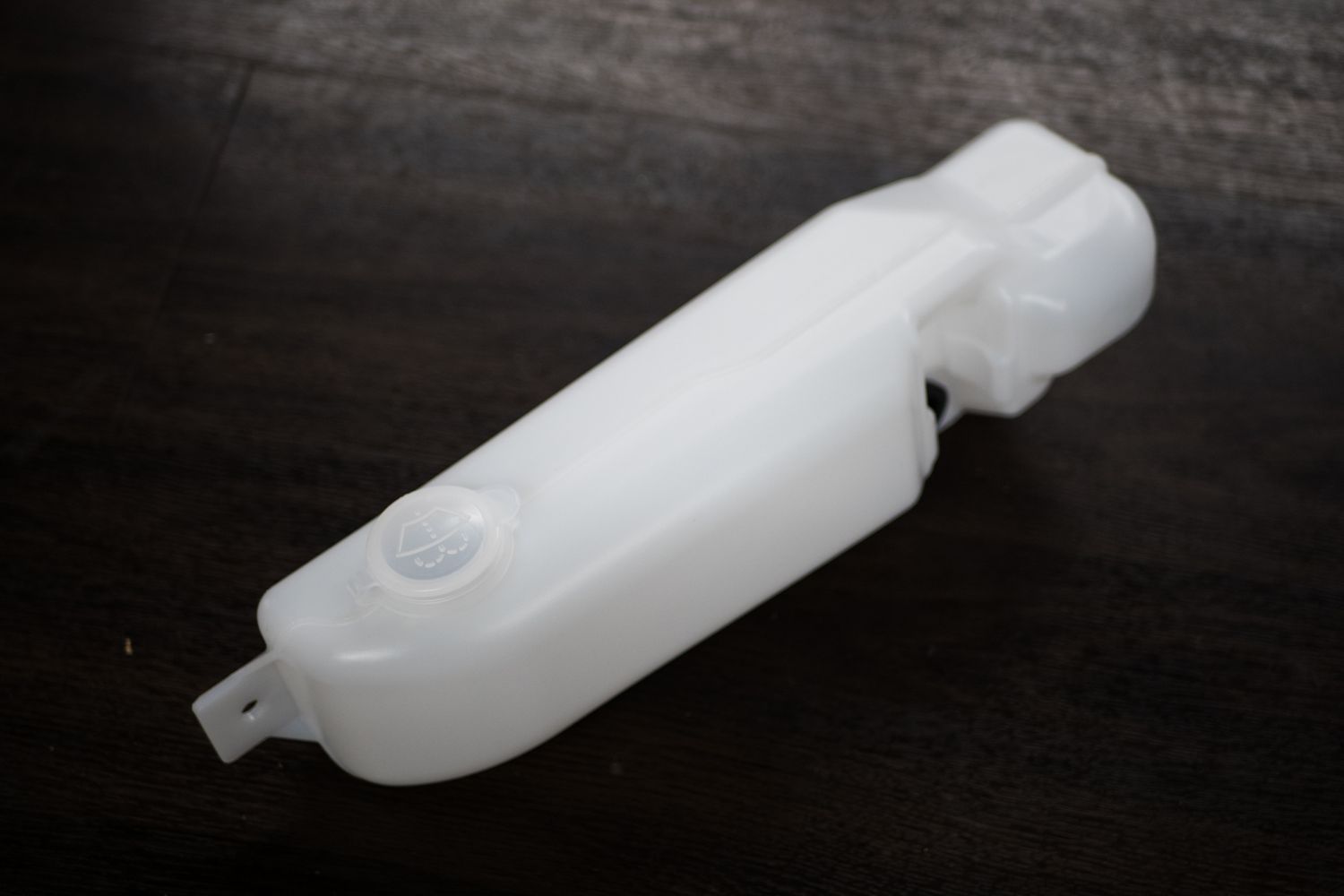 Suzuki Cappuchino Wischwassertank