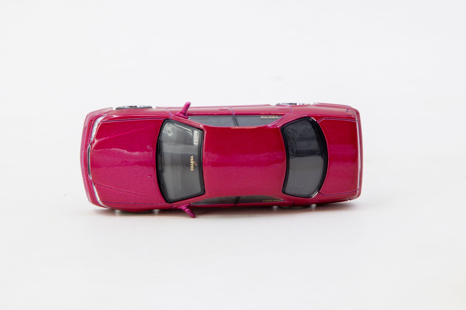 Toyota Mark II JZX100 Rot-Lila
