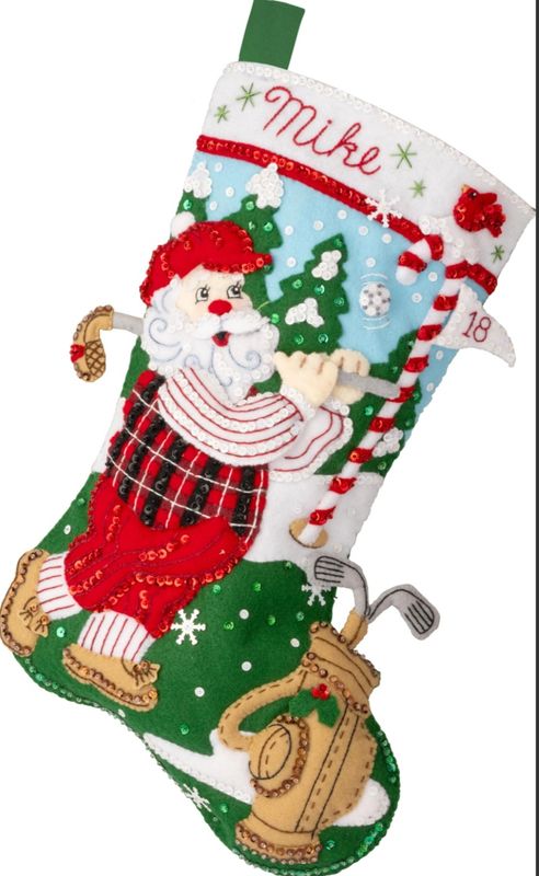 Hole-in-One Santa Golf
