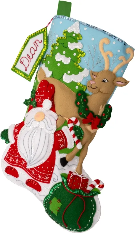 Gnome's Snowy Surprise  -  RETIRED PATTERN