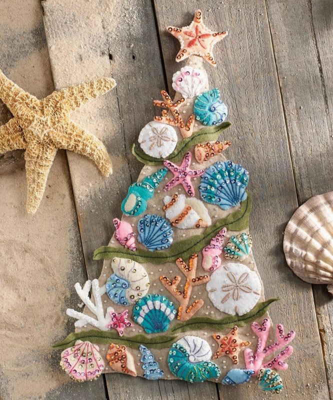 Coastal Christmas 89500E Bucilla Felt Wall Hanging Kit 12" x 18" - RETIRED
