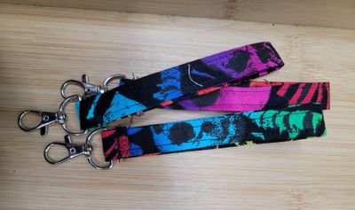 rainbow skulls