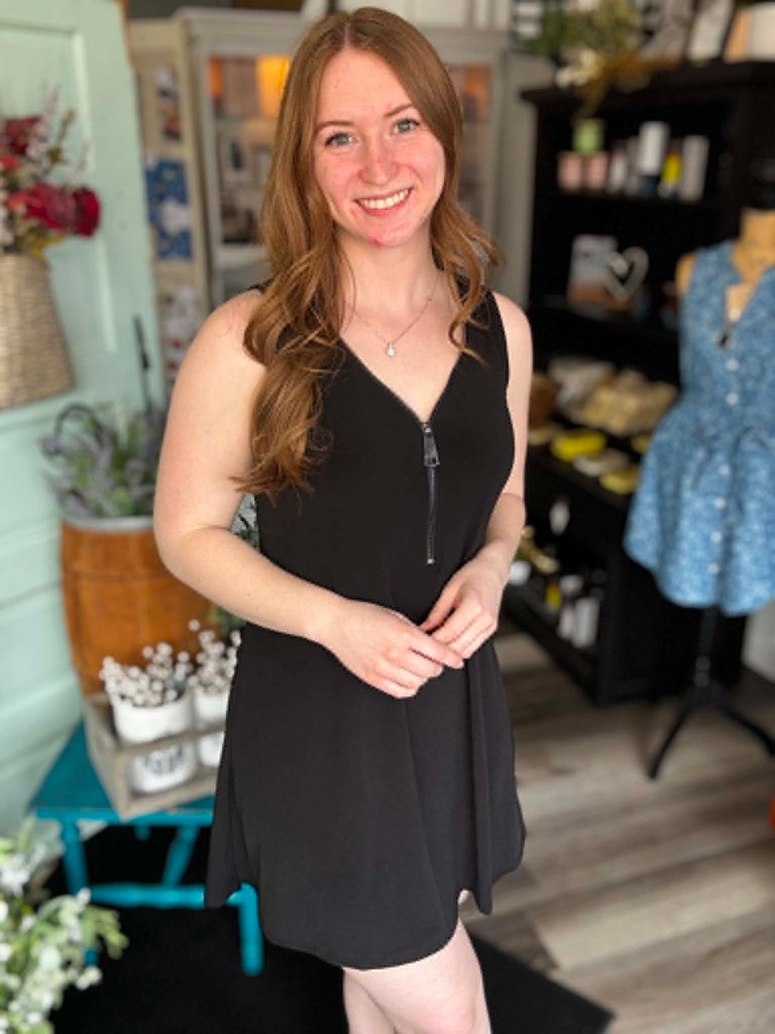 Black Zipper Sleeveless Dress
