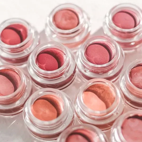 2in1 Lippenstift & Rouge 5 Farben 2in1 Lippenstift & Rouge 5 Farben