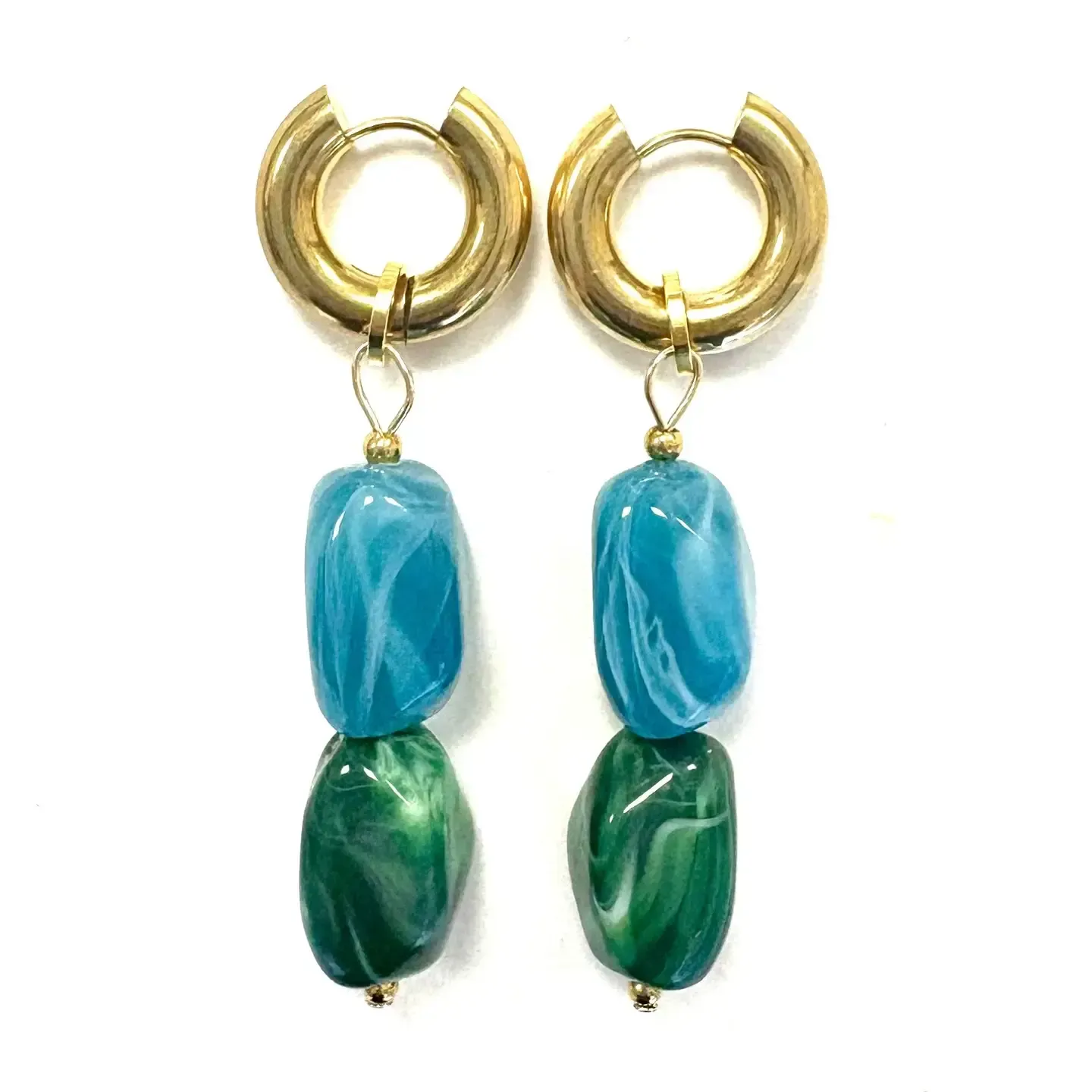 Ohrringe mit Acrylperlen grün/blau