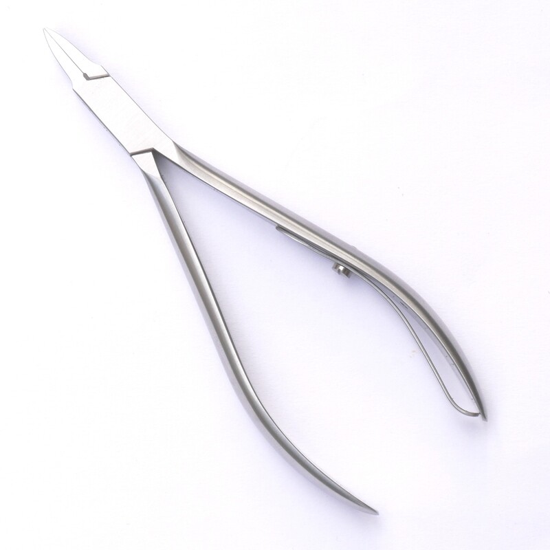 Aesculap HF477R Eckenzange 11,5 cm schmal Aesculap HF477R Eckenzange 11,5 cm schmal