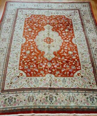 Lovely Persian Tabriz Taba Tabai 10' x 13' Hand-Knotted Wool Birds Animals Oriental Rug