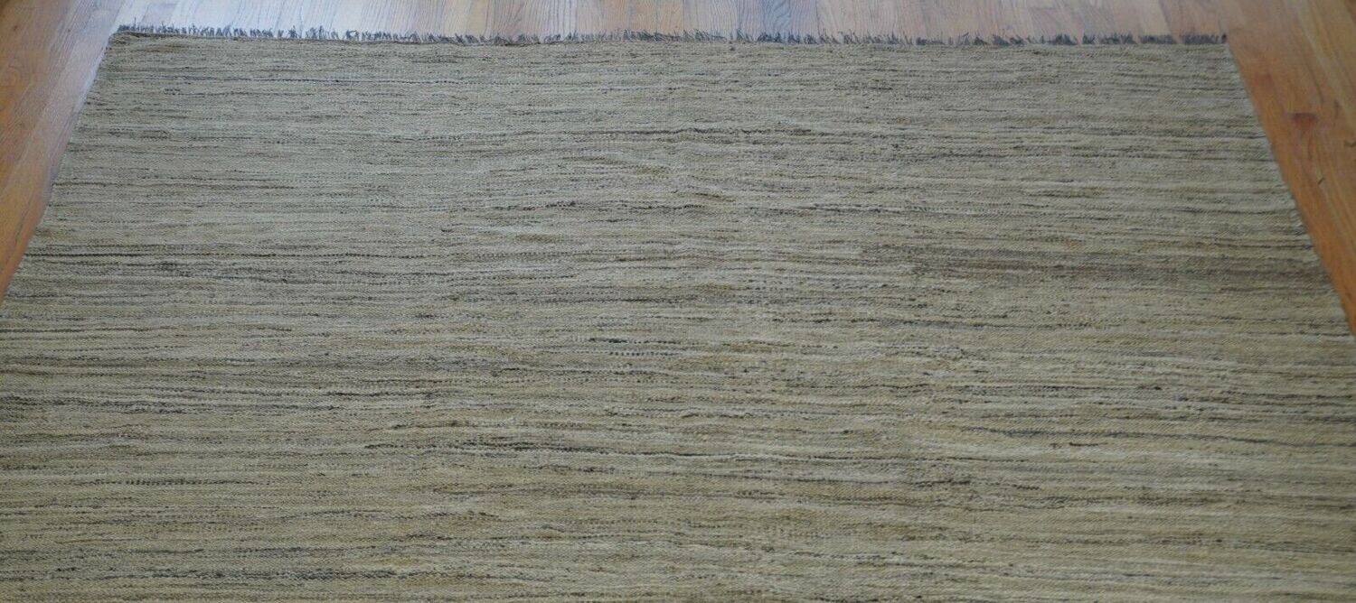 7'7" x 10'4"  KILM HAND WOVEN WOOL FLAT WEAVE LARGE INDIA RUG