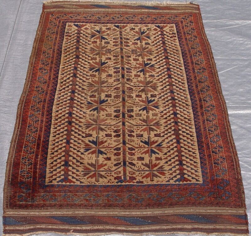 2'8" x 4'3" Antique Persian Baluch Tribal Handmade Wool Tree of life Rug