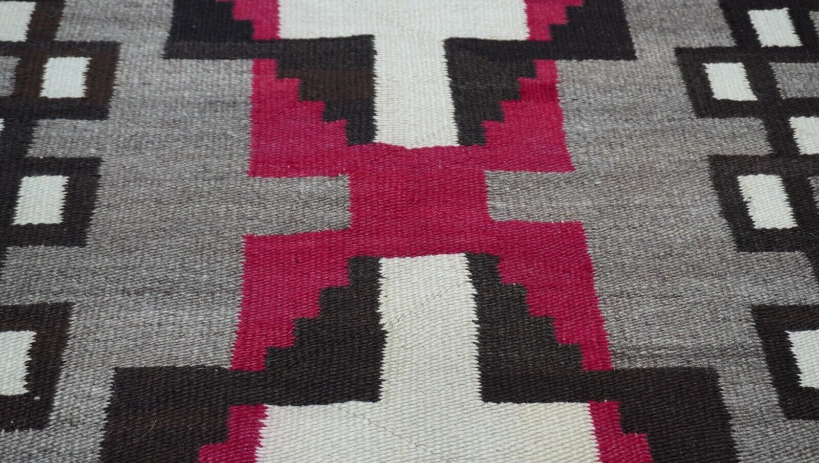 3' x 4'3 Antique Navajo X Design Native American Indian Weaving Wool Handmade  Rug
