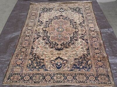 4'5 4'5" x 6'9" Antique Persian Sarouk Farahan Ivory Hand knotted Wool Rug