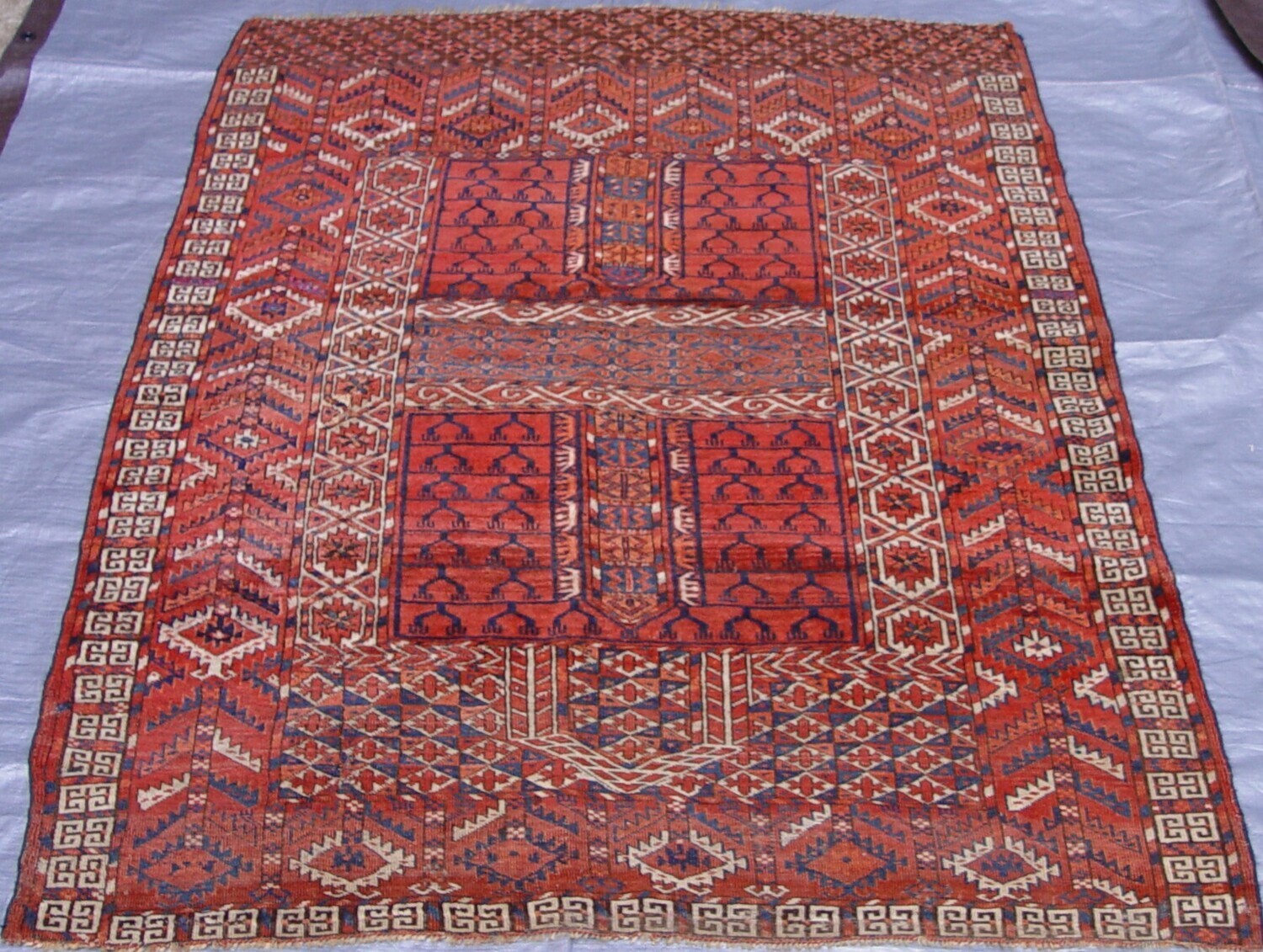 4' x 5'5"  ANTIQUE 1880s TURKMEN ENSI HAND KNOTTED WOOL RUG