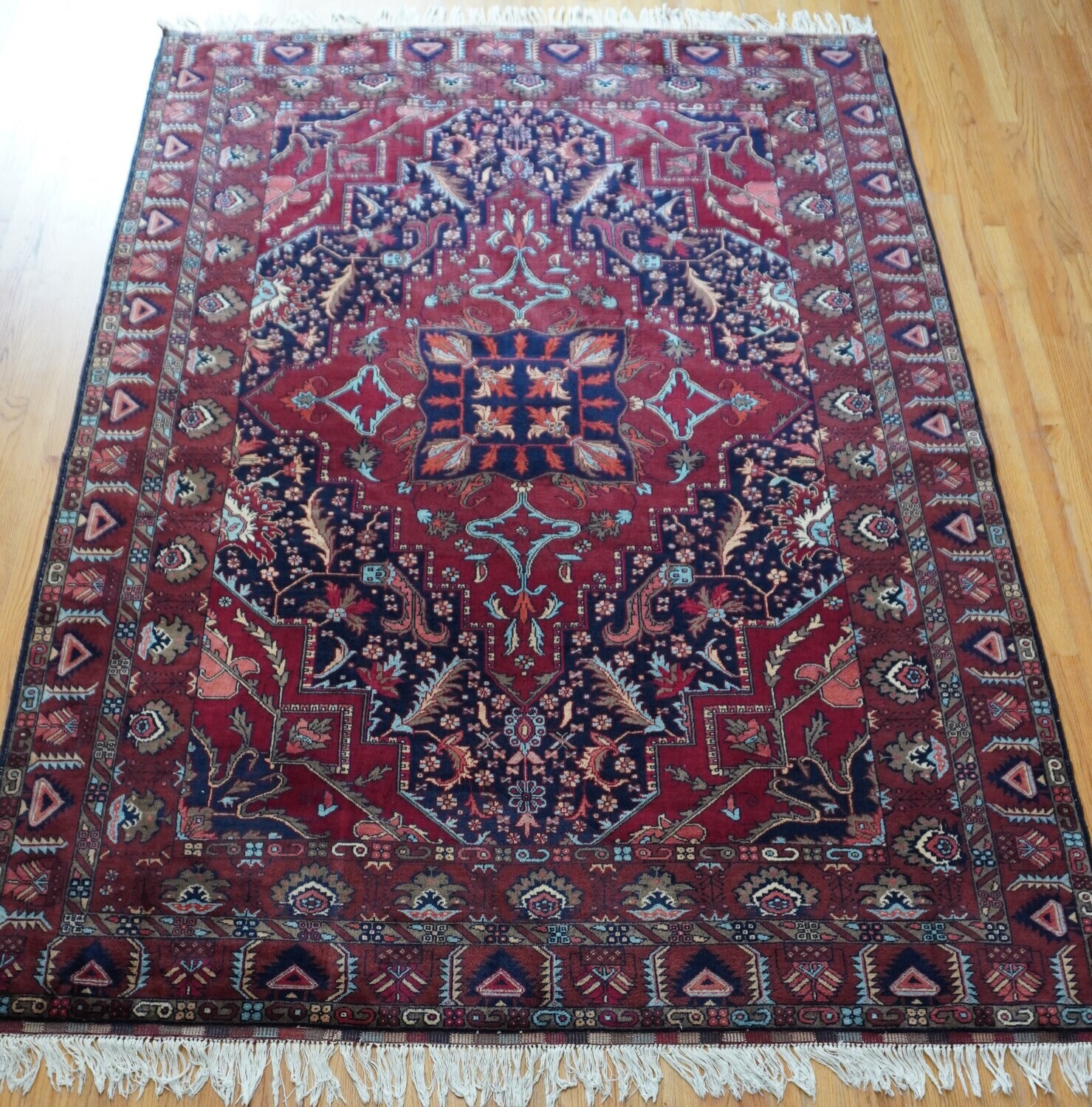 6'6" x 10' Vintage Heriz Hand Knotted Wool Afghani Rug