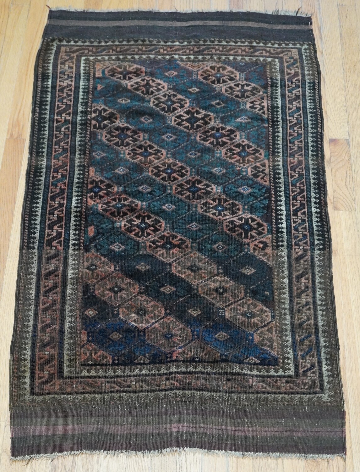 2'9" x 4'9" Antique Tribal Persian Balouch Hand Knotted Wool Green Amazing Rug