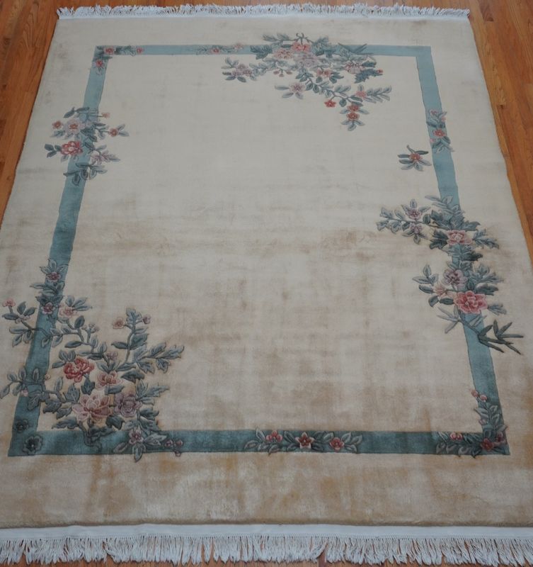 Lovely Chinese Hand Knotted Wool Ivory Floral Oriental Rug 8' x 10'