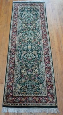 Beautiful Runner 2'6" x 6'3" Hand Knotted Wool Green Pakistan Oriental Rug