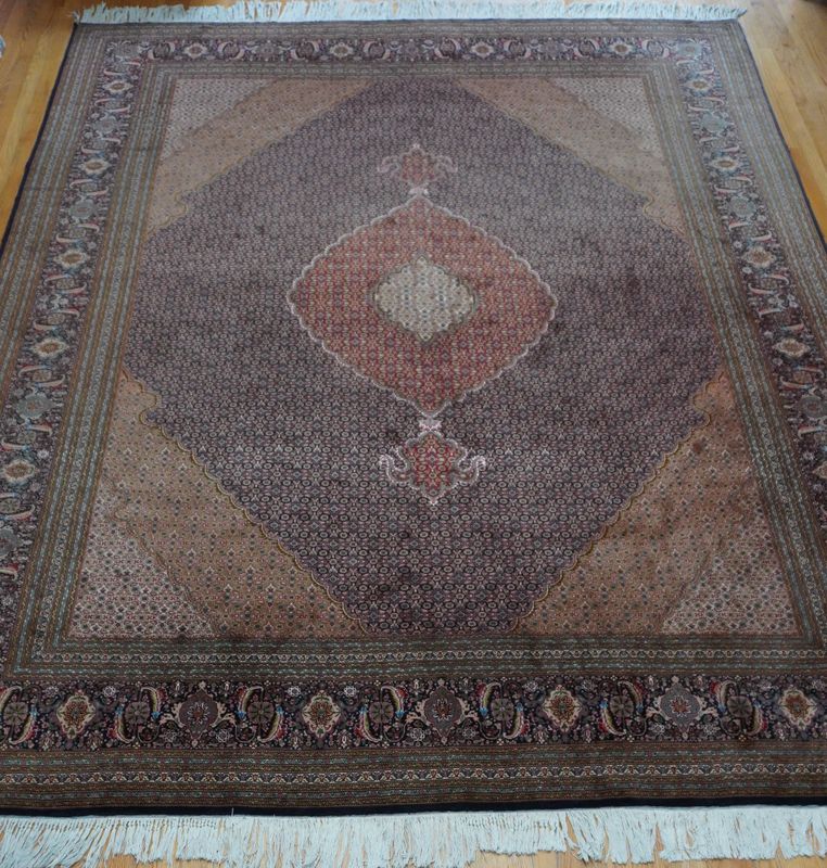 Phenomenal Persian Tabriz Silk & Wool  9'8" x 13'3" Hand Knotted Oriental Rug
