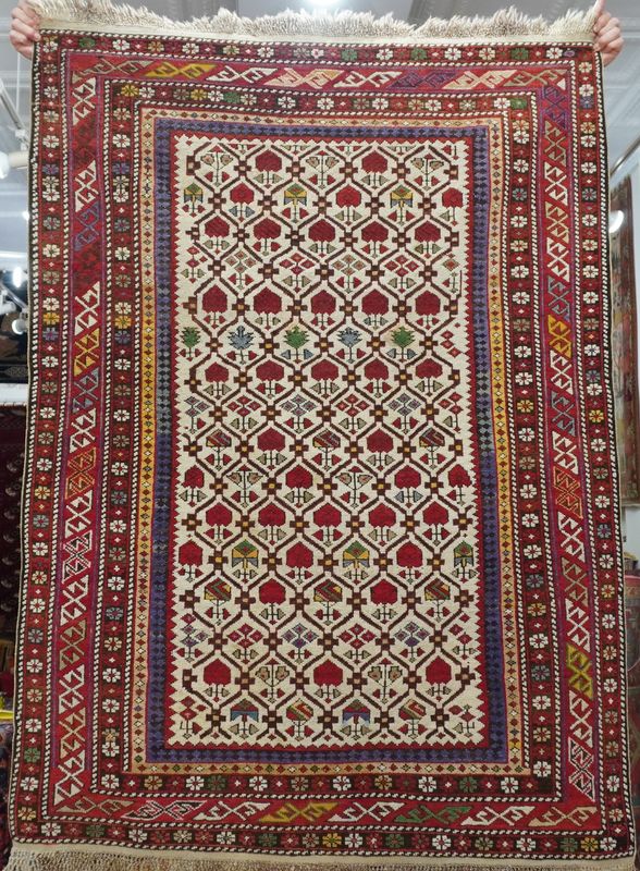 Antique Caucasian Shirvan 3'8" x 5'4" Ivory Hand Knotted Wool Oriental Rug