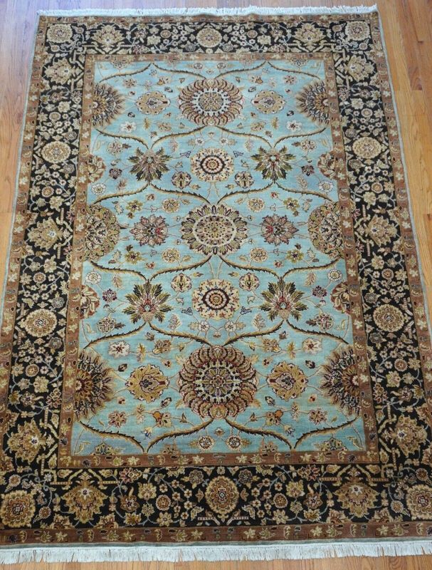 6' x 9' Gorgeous Hand Knotted Wool Indo-Kashan Blue Rug