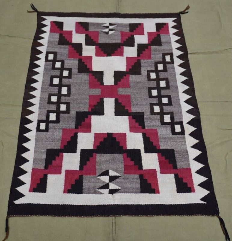 Antique Navajo X Design 3' x 4'3" Native American Indian Weaving Wool Handmade Rug