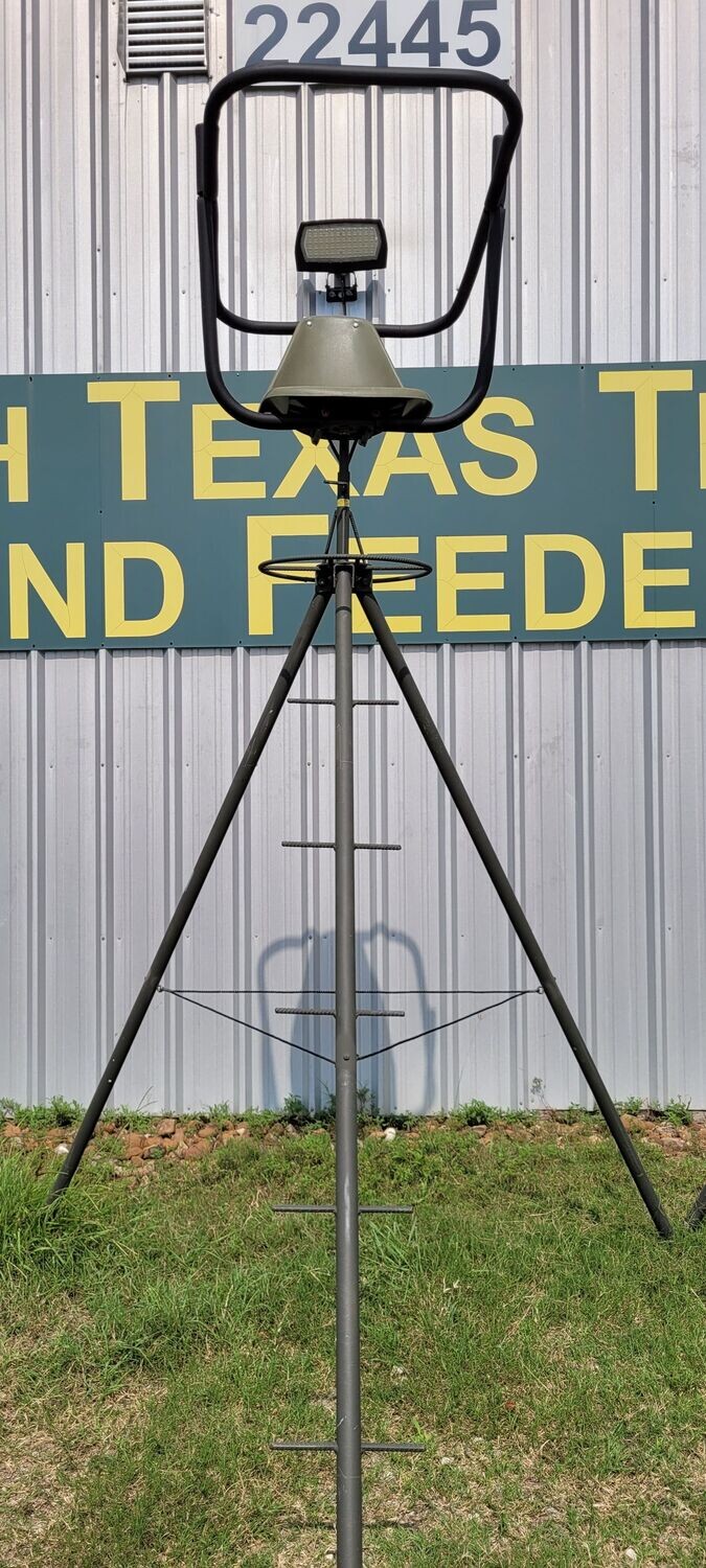 Tripod with Bow Chair 11'6/46LBS (Can ship UPS)