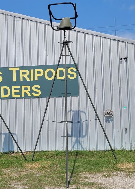 Tripod with Rifle Chair 16'/75LBS Tripod with Rifle Chair 16'/75LBS