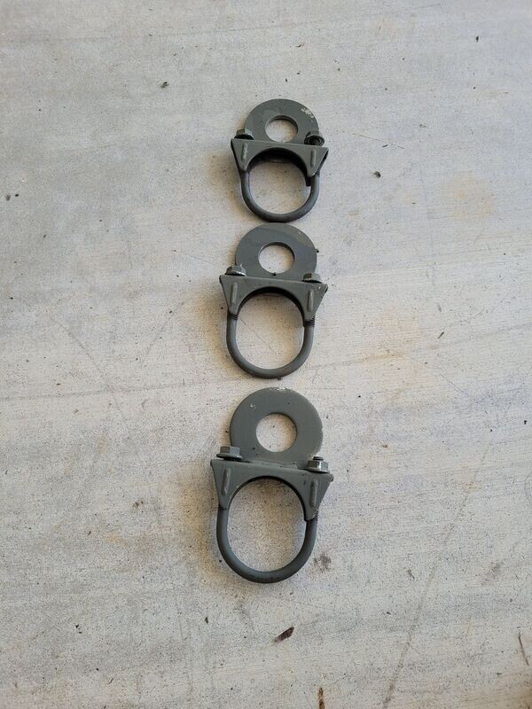 3 Leg Clamps (No Stakes)