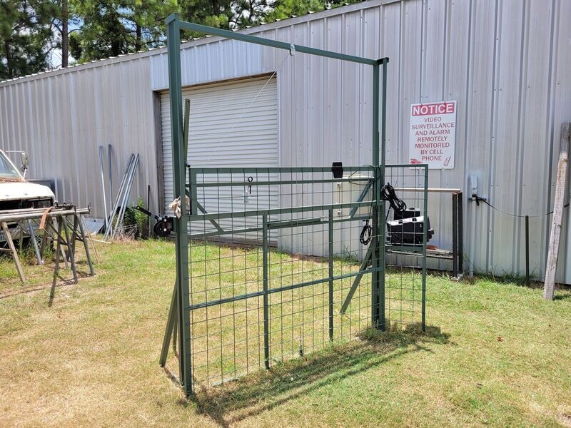 HOG GATE WITH ELECTRONICS AND SOLAR PANEL NOTE: Pick-Up Only