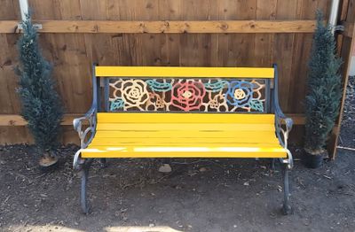GRUNGY FLORAL BENCH