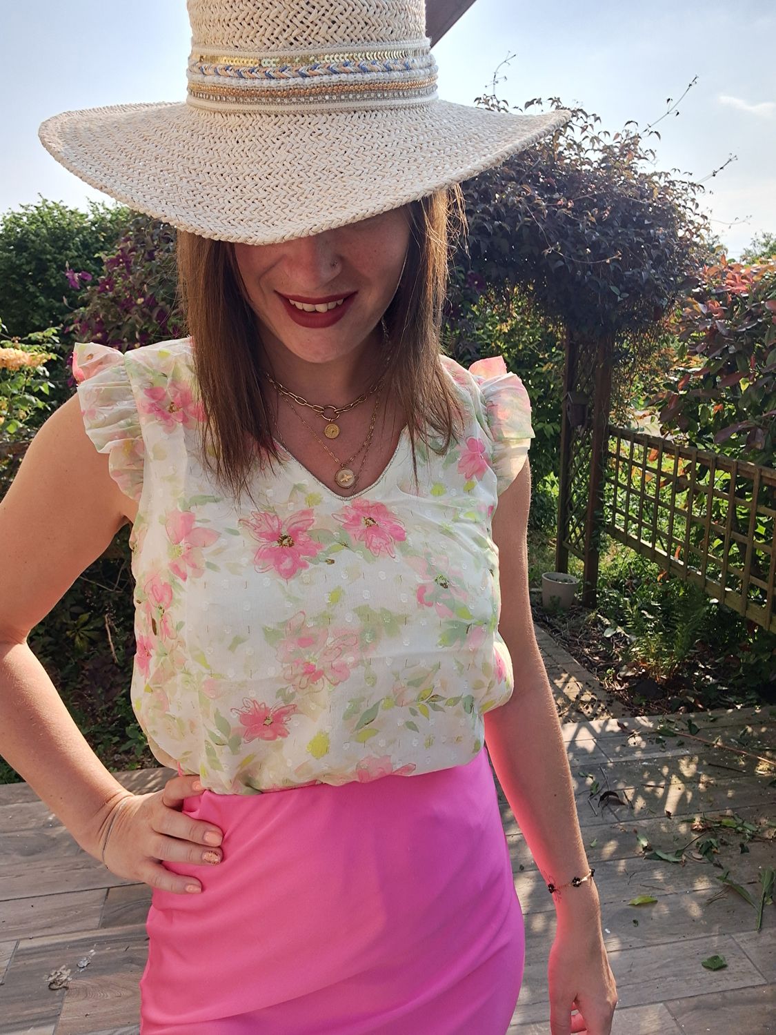 Le top fluide rose et menthe