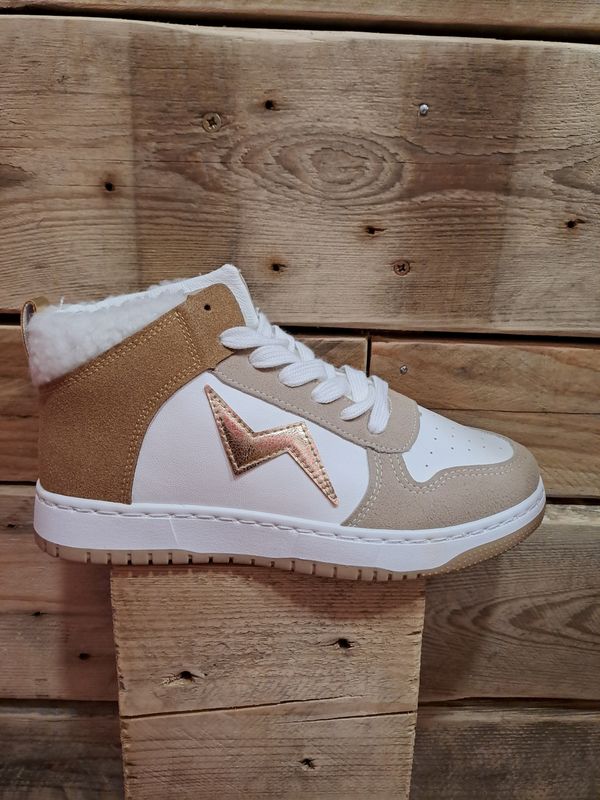 Les baskets montantes