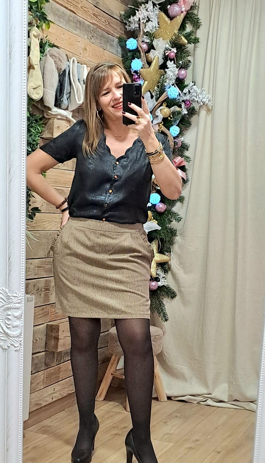 Le top satin noir