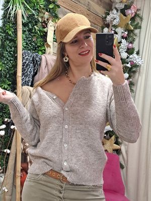 Le pull doudou beige