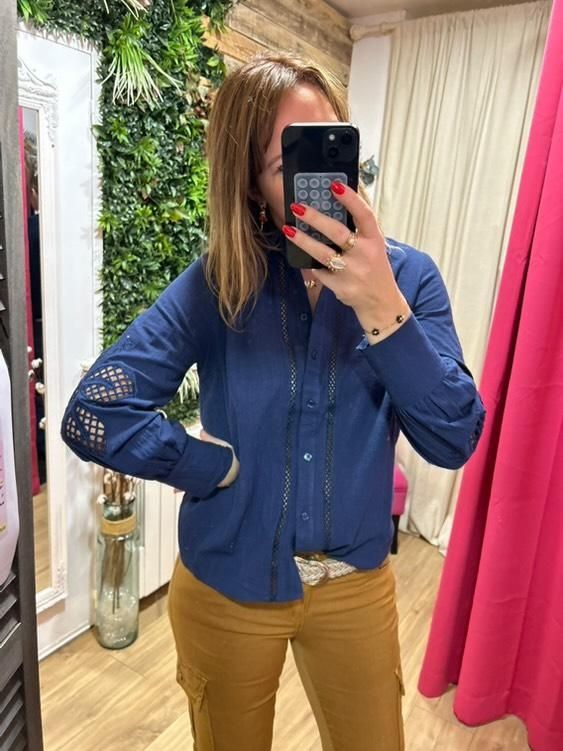 La chemise blouse marine