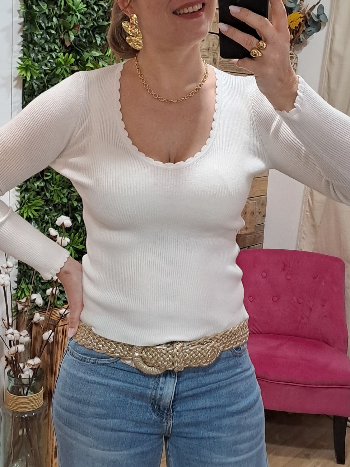 Le pull fin maille côtelée blanc